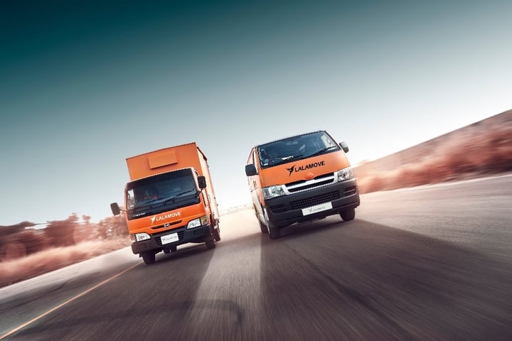 vanPhoto.jpg