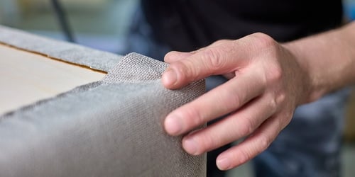 Cek Kondisi Furniture Setelah Pengiriman