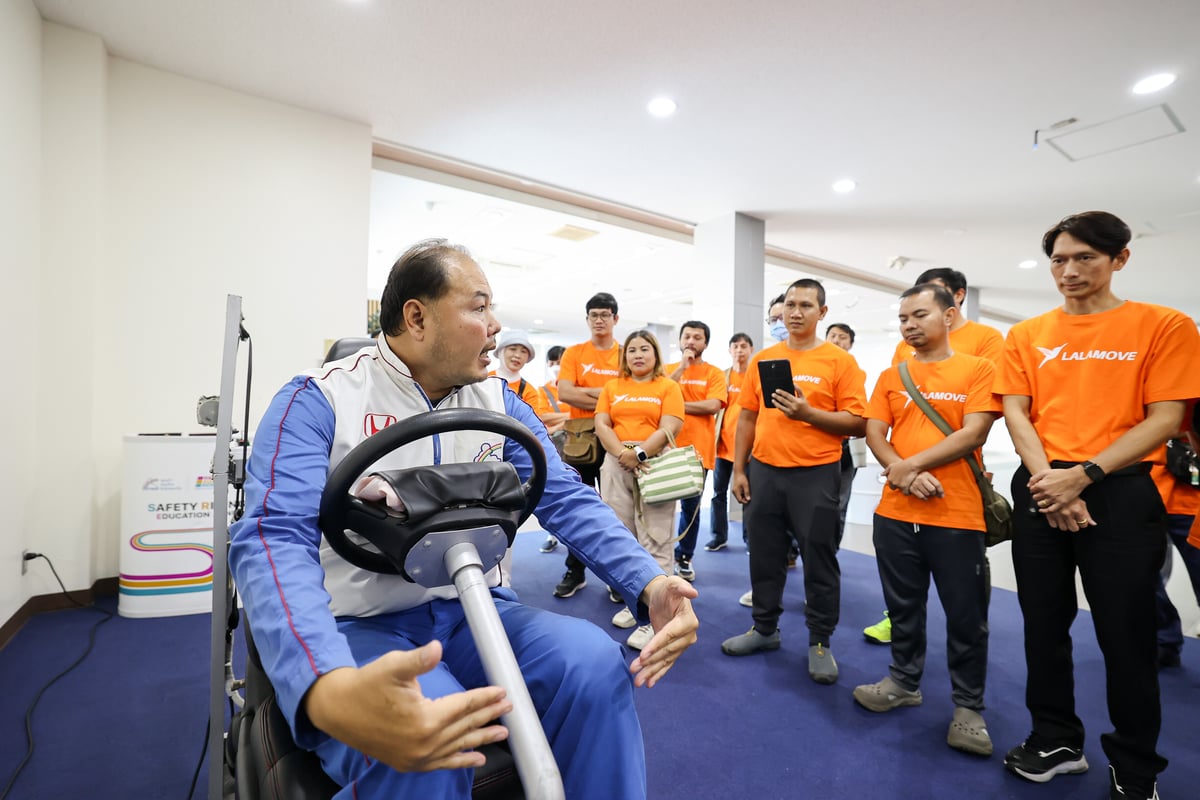CSR Move Forward Together Hondathailand and Lalamove