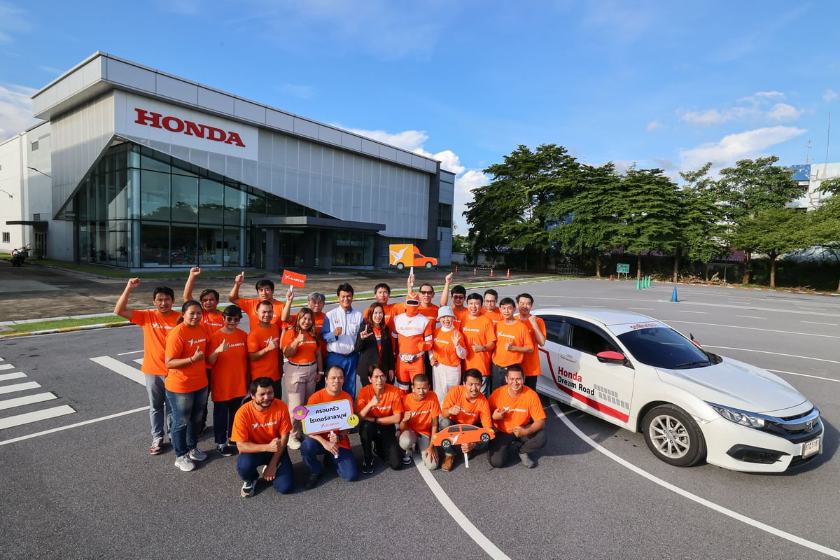 CSR Move Forward Together Hondathailand and Lalamove