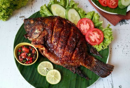Ikan Bakar dan Seafood