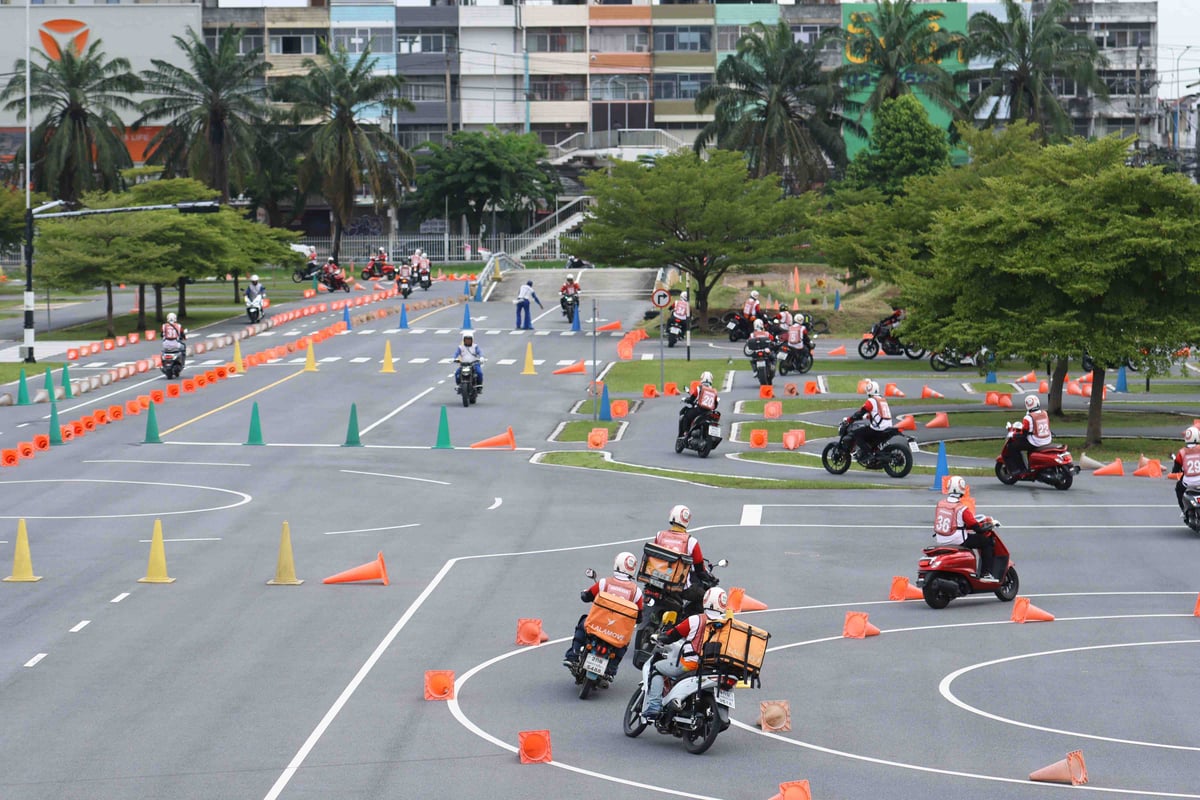 CSR Move Forward Together Hondathailand and Lalamove