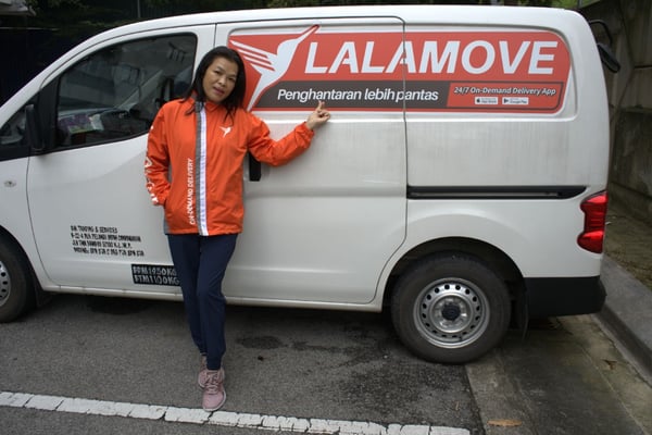 Jesse with Lalamove van