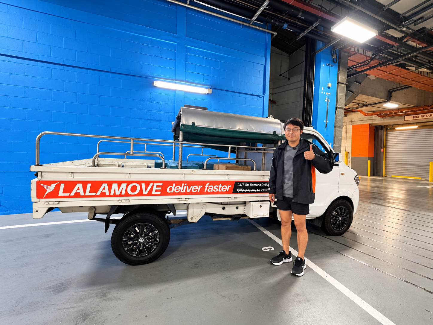 Lalamove Driver at Industrial Loading Bay