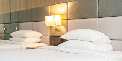 Lampu dengan Desain Kotak untuk Kamar Tidur Anak