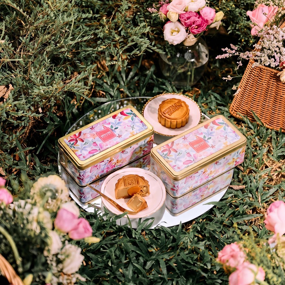 Mdm Ling Bakery - The Painted Garden Duo