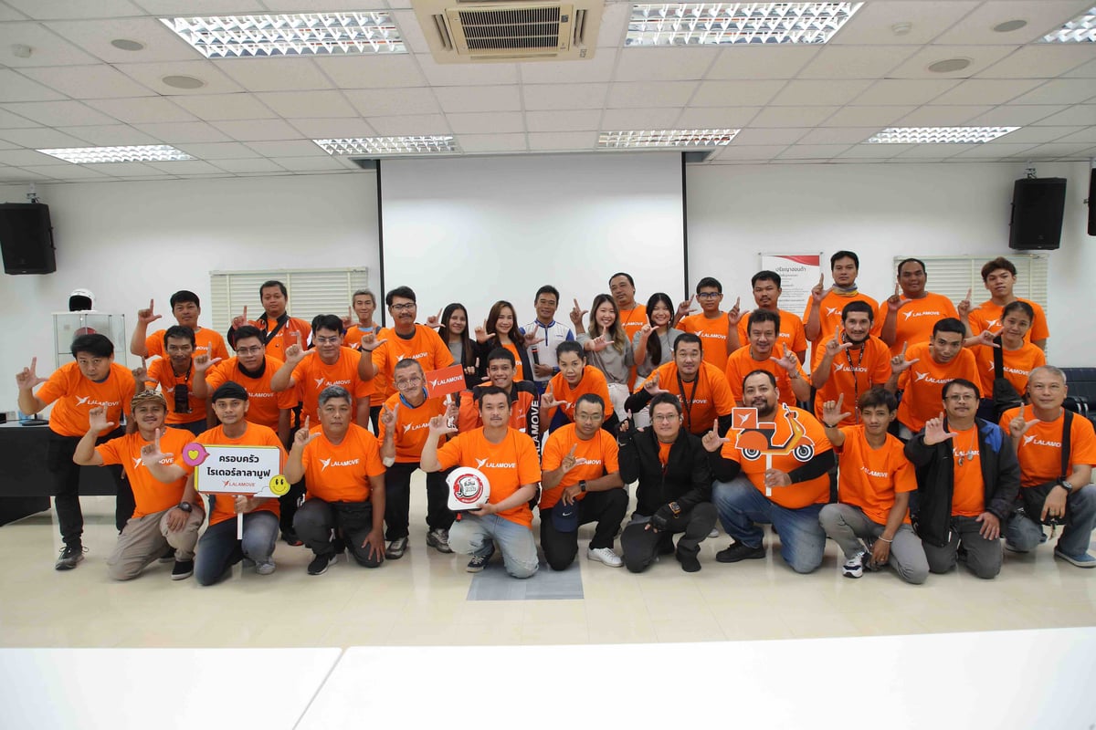 CSR Move Forward Together Hondathailand and Lalamove