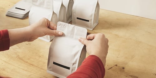 Perhatikan Cara Segel dan Mengemas Barang