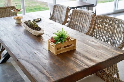 Pilihlah Model yang Multifungsi  meja furniture