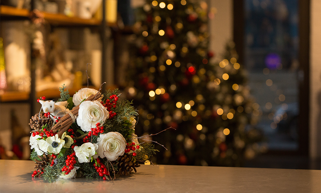 SG_BlogContent_12ChristmasGifts_Flowers