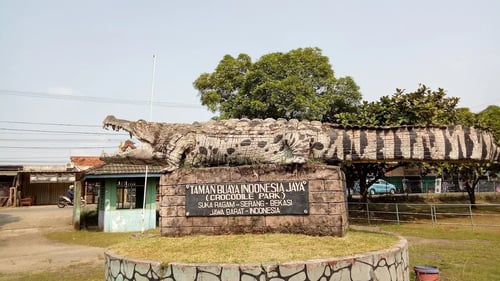 Taman Buaya Indonesia Jaya