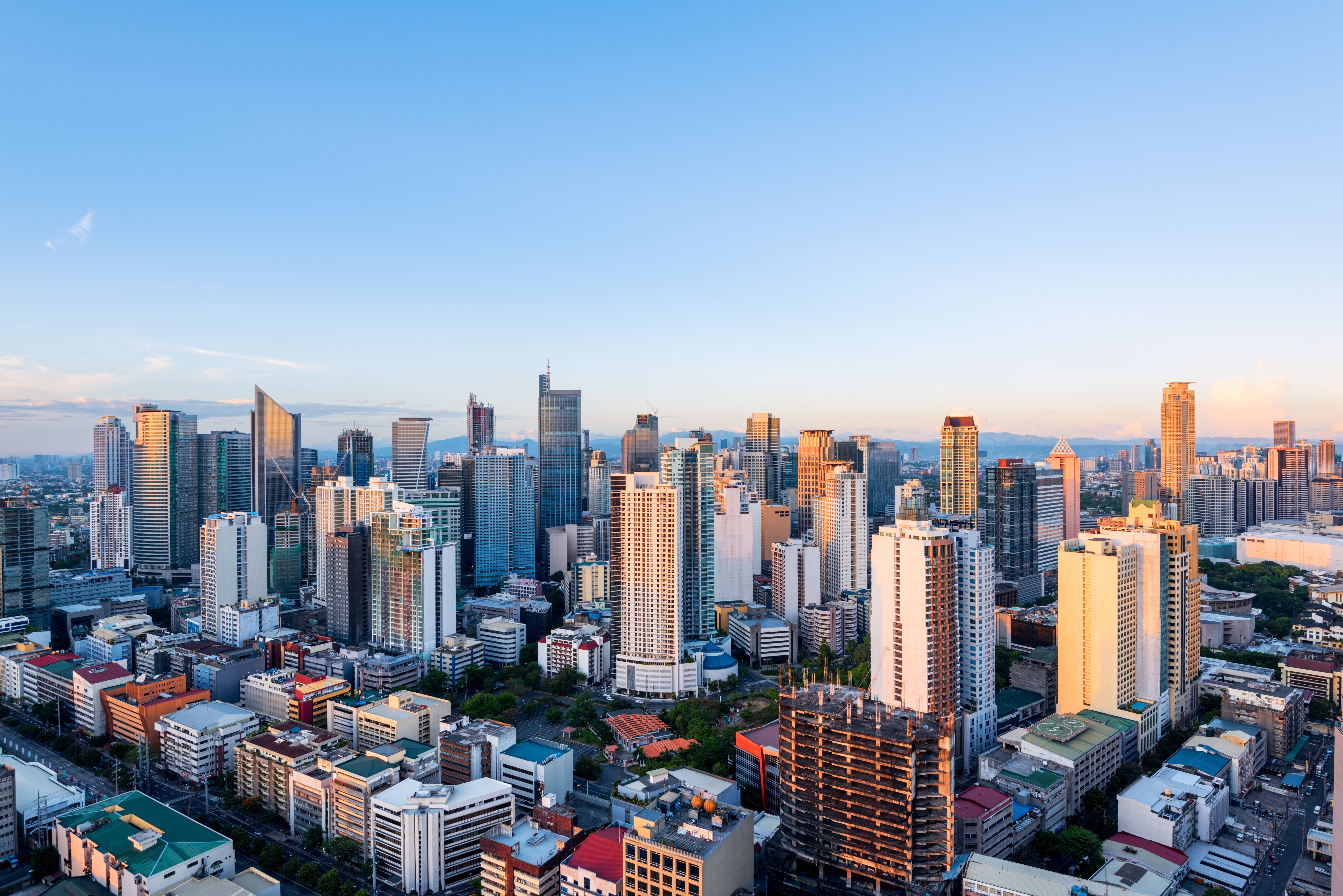 cabanatuan-to-manila-buildings