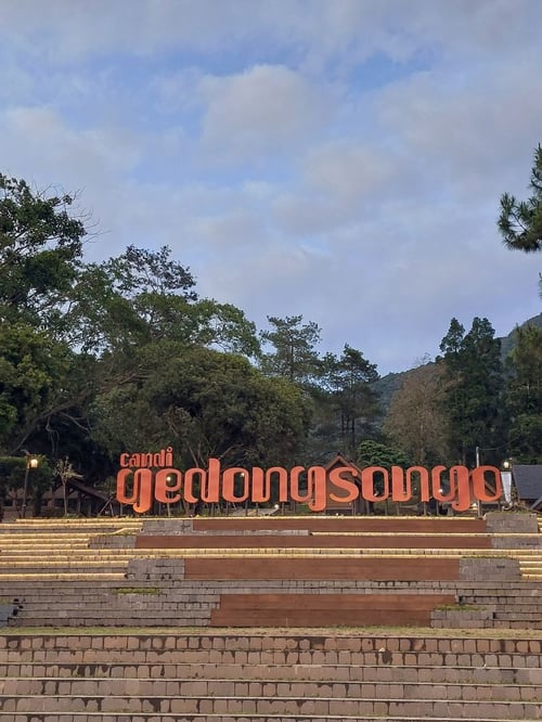 candi gedong songo, semarang