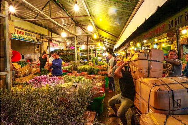 cho-hoa-ho-thi-ky-06