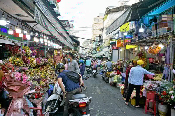 cho-hoa-ho-thi-ky-07