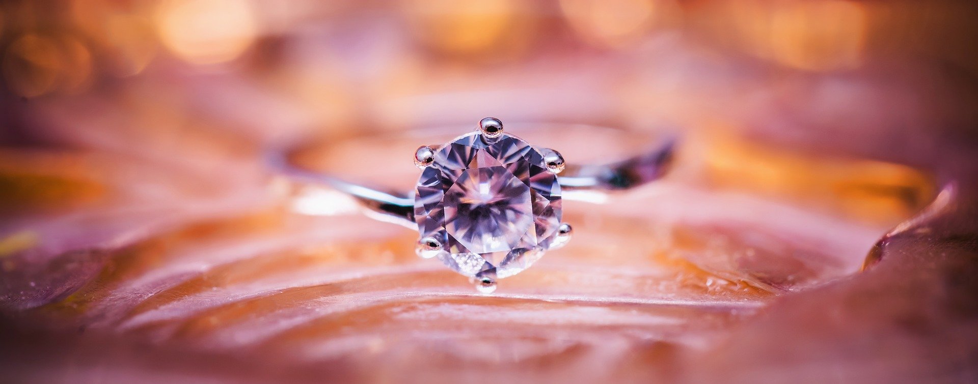 diamond-1839031_1920