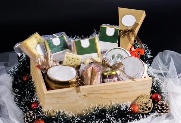 eco-friendly and sustainable hamper-1