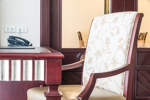 kantor meja kursi tema klasik old vintage jadul