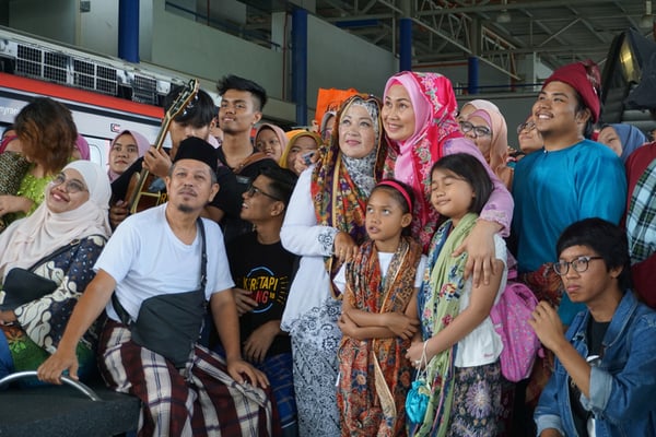 keretapi sarong