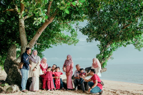 muslim family keluarga tamasya travel