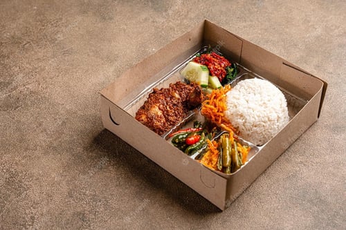 nasi kotak makanan lebaran ramadan