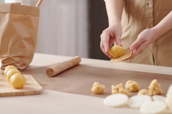 prepare mooncake fillings