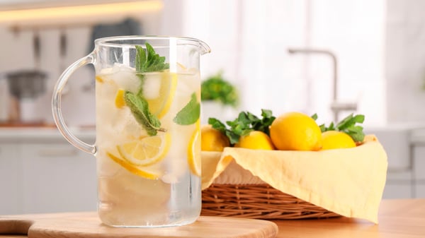 sediakan air minuman