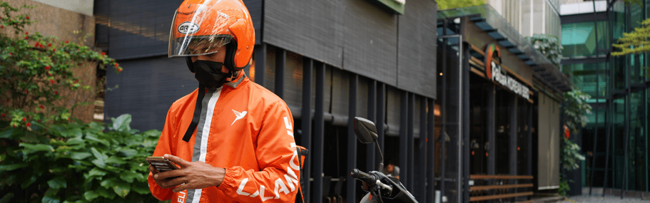 telecommunication promo for lalamove delivery partners
