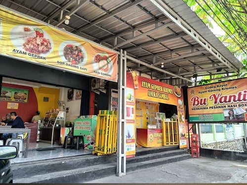 Nasi Gudeg Koyor Bu Yanti