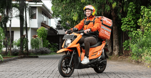 Perbedaan Pengiriman Instan dan Reguler