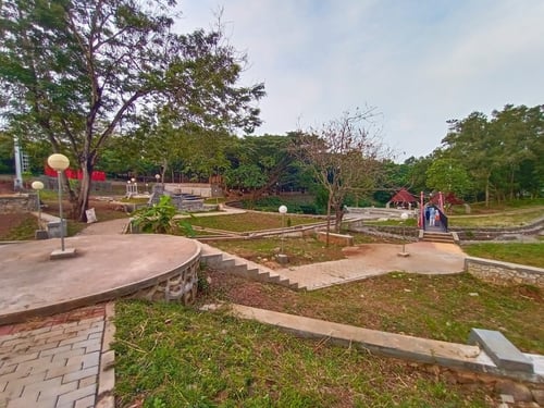 Jogging Track Universitas Diponegoro