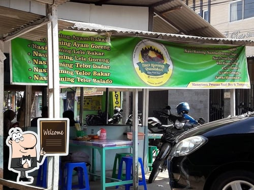 Nasi Kuning Pasundan