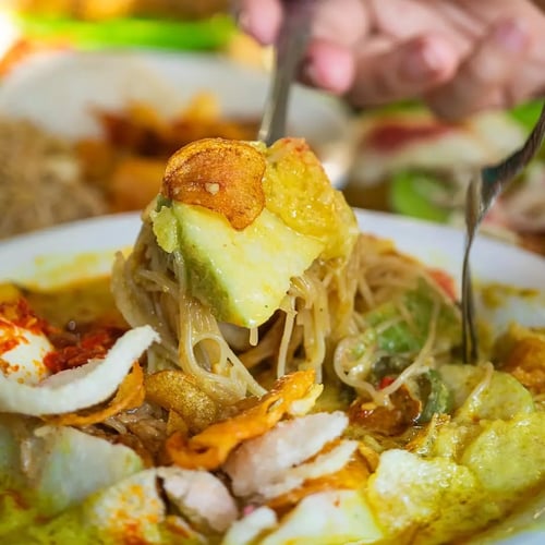 Lontong Kak Lin