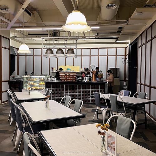 Hours - Brunch and Coffee
