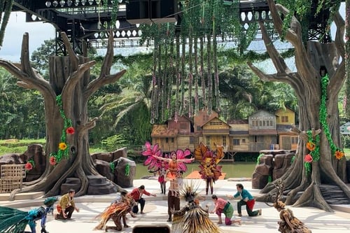 Enchanting Valley, Destinasi Wisata Keluarga yang Sedang Hits