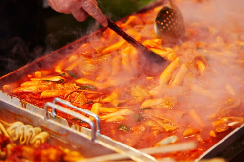 Korean spicy street food versi lokal