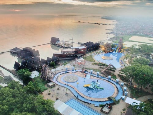 Cirebon Waterland, Wisata Tepi Laut yang Menawan