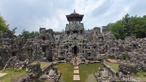 Gua Sunyaragi, Keindahan Arsitektur Batu yang Unik