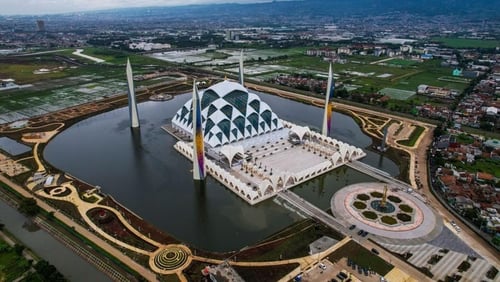 Masjid Raya Al Jabbar