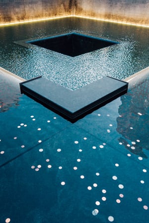 underwater lamp