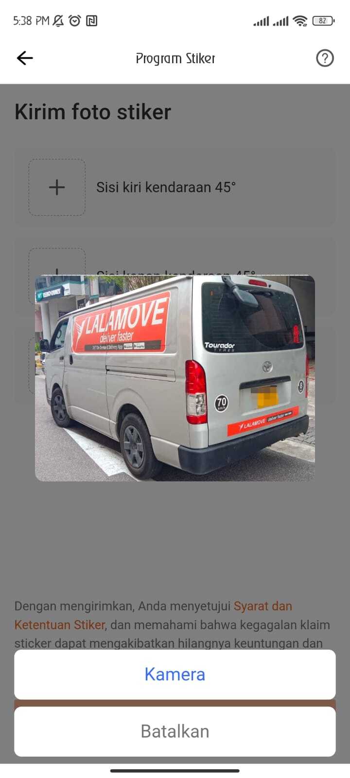 Pastikan foto kendaraan yang diambil sesuai dengan contoh gambar yang muncul (bodi kendaraan tidak terpotong, stiker wajib terlihat secara keseluruhan & plat nomor wajib terlihat)