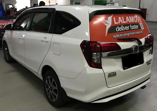 Sedan Samping 2