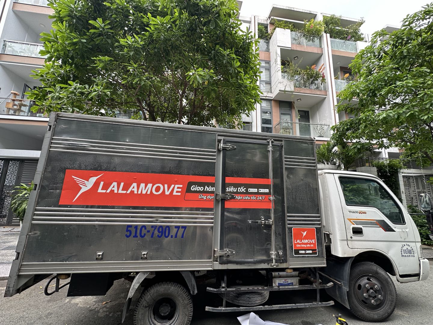 Truck 2500kg (250x40)