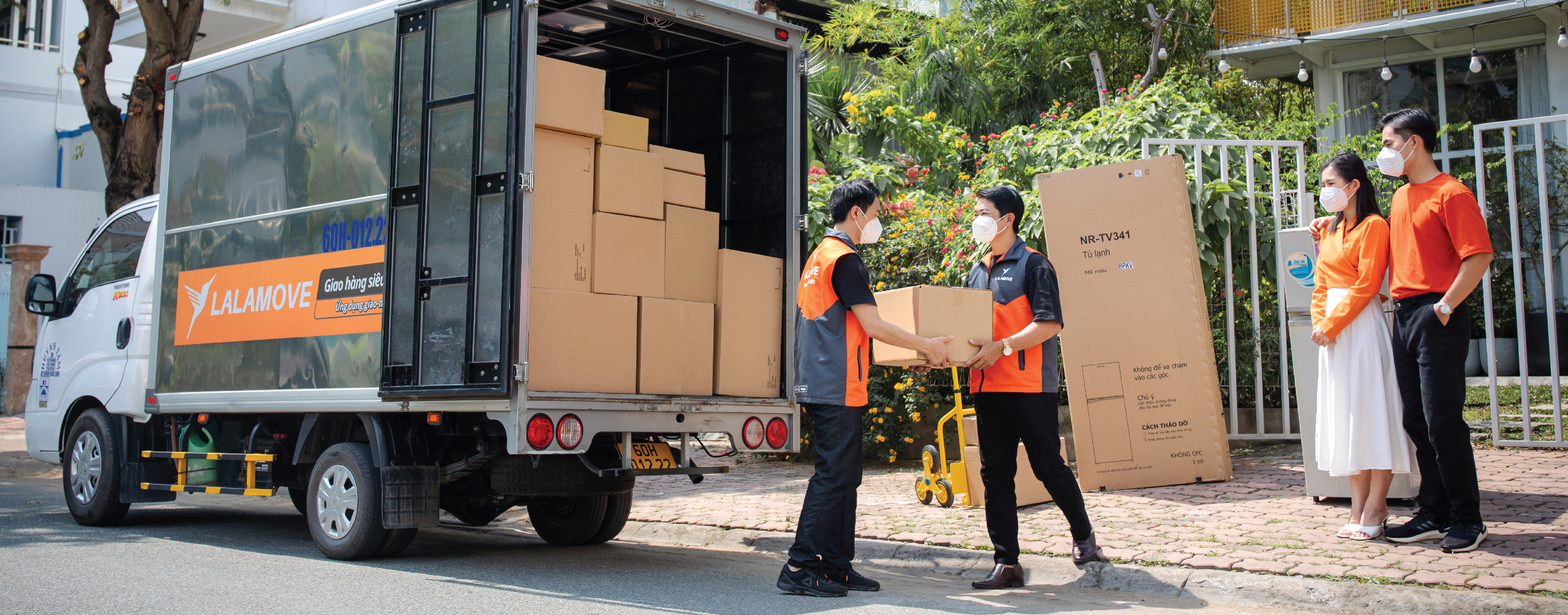 Chuyển nhà với xe tải