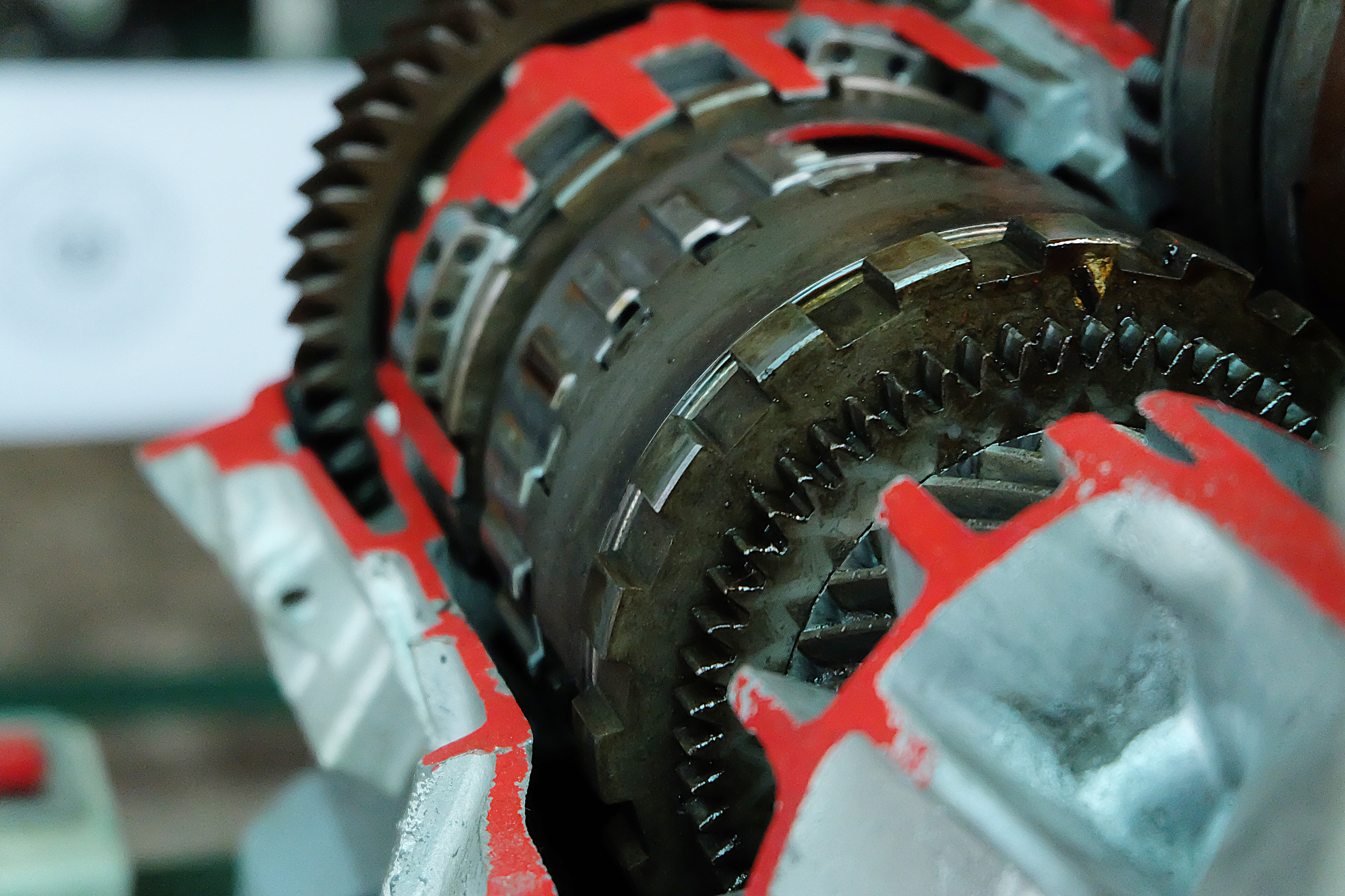 vecteezy_motor-machine-parts-of-a-car-s-engineering-details_2140331